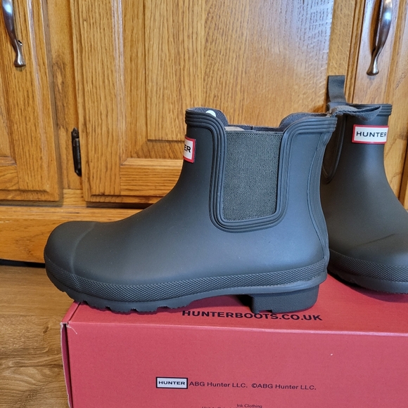 Hunter Womens Size 6 Original Chelsea Rain Boots Dark Olive Green - Picture 2 of 13